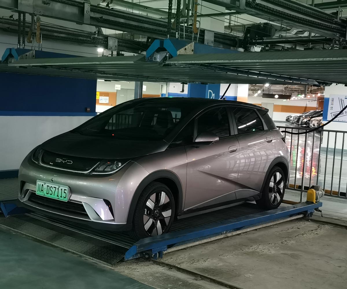 雙層升降橫移式立體停車(chē)設(shè)備
